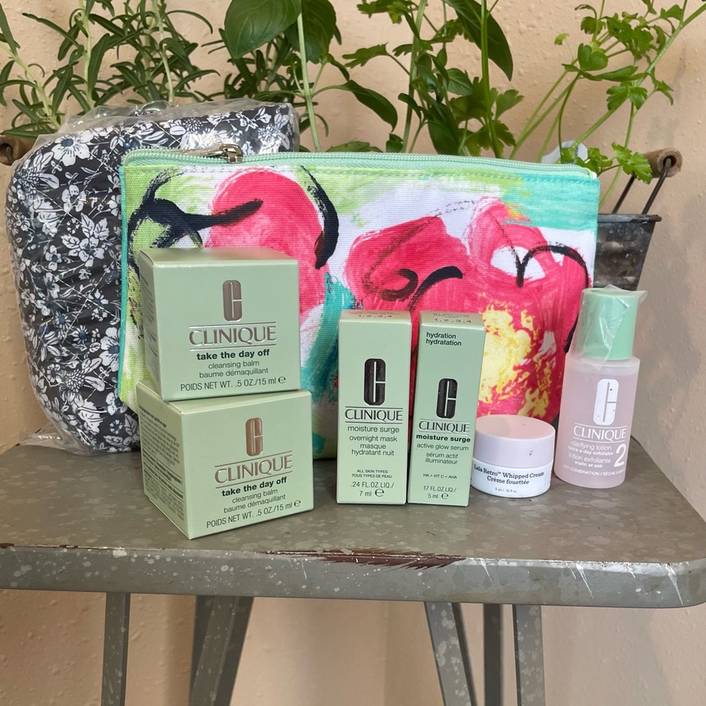 Clinique Travel Skincare Kit with Floral Zip Pouch